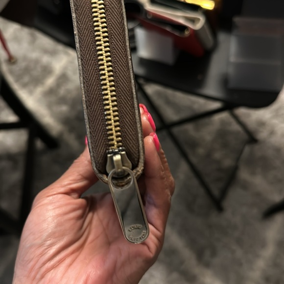 Louis Vuitton Damier Zippy Zip Around Long Wallet purse - Picture 4 of 8